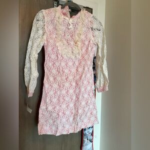 Vintage white dress lace